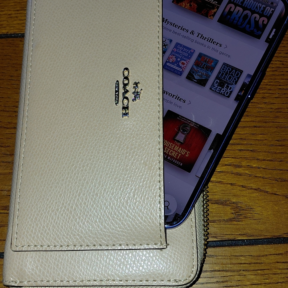 Coach Accordian zip-around Taupe Wallet/clutch Refined Calf Leather, Secure Zip
